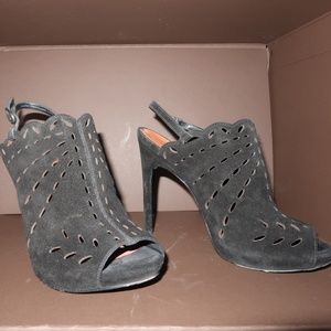 Via Spiga Black Suede Sling Back Peep Toe Mule